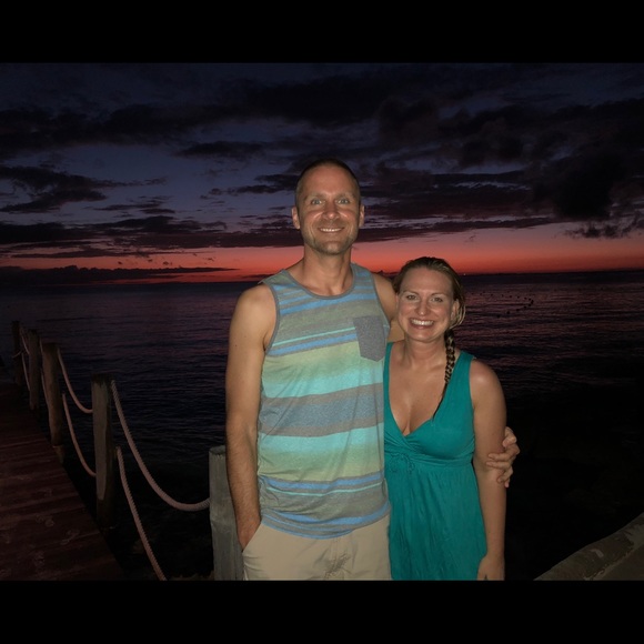 Meet your Posher, Amber - Picture 3 of 5